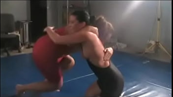 Ariel X vs Natalia Love