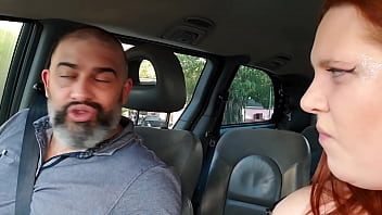 Fiz m&eacute_nage na festa nudista na casa de swing