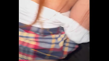 DESCONOCIDA ME INVITA A COGER EN LA CALLE