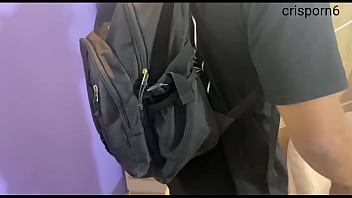 Masajista se encuentra con esposa infiel joven y culona