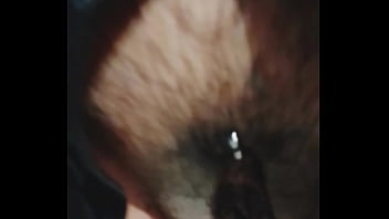 Video llamada con un seguidor en vivo miraba como me mamaban el culo y me cog&iacute_an ante el