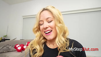 Love Sucks &amp_ So Does Your Step Daughter | MyStepSlut