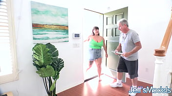 Chubby Brunette Chick Leila Lewis Pays The Landlord with Her Pussy