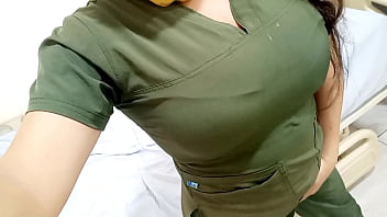 I AM THE DOMESTIC EMPLOYEE AND YOU WON&#039_T BELIEVE WHAT I DO WHEN MY BOSS IS NOT AT HOME. REAL HOMEMADE PORN