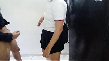 ! AY PADRASTRO POR EL CULO NOO&iexcl_ QUE SIEMPRE ME ROMPES EL CULO Y ME LO DEJAS BOQUIABIERTO LLENO DE LECHE