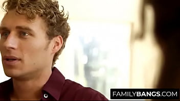 FamilyBangs.com ⭐ Pianist Friend&#039_s Mom Pounded by Innocent Stud, Kaylynn, Michael Vega