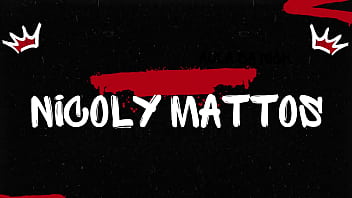 Aula da Nick - Aluno enfiou um plug gigante no cuzinho da professorinha e deu um banho de porra nela