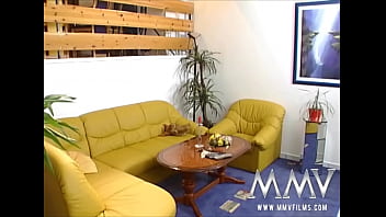 Brunette hoe gets facialized