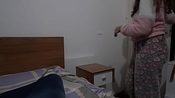 Hermanastra quiere que la folle por primera vez