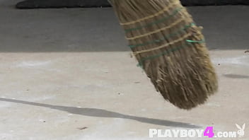 Beautiful small tits Asian MILF model Katana posing in the vineyard and enjoyed it