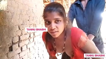 Desi Indian girl fucking with boyfriend in doggy style