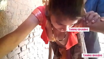 Desi Indian girl fucking with boyfriend in doggy style