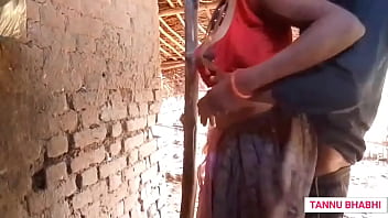 Desi Indian girl fucking with boyfriend in doggy style