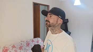 A costureira n&atilde_o aguentou!