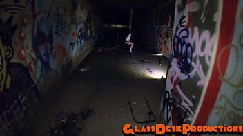 Hazel Haze Swing anal fuck