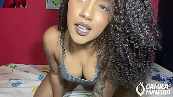 NAMORADINHA VIRTUAL - Putinha quer ser bancada e pede porra na boquinha (JOI)