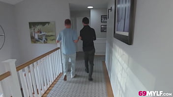 Vem Stepmoms Katie Morgan, Reagan Foxx Fuck Dicks