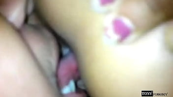 LE GUSTA POR EL CULO: Esto es lo que hace tu novia cuando miras que pone papel de ba&ntilde_o en su bolso y te dice.. voy con mis amigas, NO ME LLAMES. Mexicanas ardientes, putas infieles, porno mexicano.