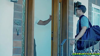 Brandon Anderson'_s cock got a mouth fuck from Dale Savage