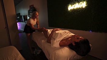 Talulah gives trans girl Jamie Forever a sensual anal fucking