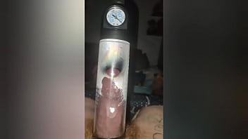 Here&#039_s my DICK, I&#039_m training him with a vacuum pump! I have already made  3 centimeters