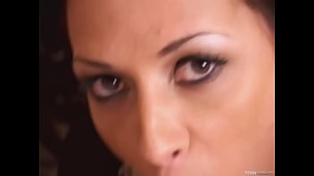 Rachel Starr trabajando horas extra parte 2 (SUB)