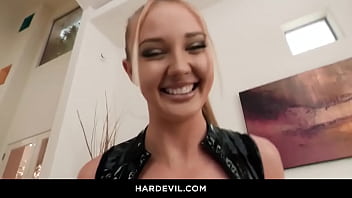 PAISLEY PORTER ANAL GAPING &amp_ A2M