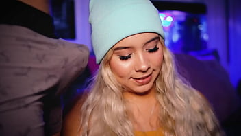 I tempt my boyfriend in front of the cam