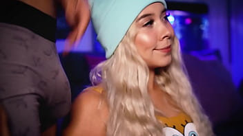 I tempt my boyfriend in front of the cam