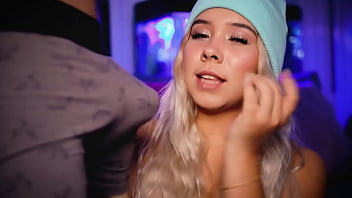 I tempt my boyfriend in front of the cam