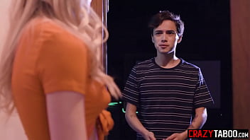 Naughty guy banged friends stepsister Anny Aurora after she masturbated