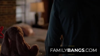 FamilyBangs.com ⭐ Thanks You StepDaddy for Fucking Me so Good, Maya Woulfe, Ryan Mclane
