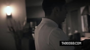 Horny stepsister Blair Williams seduces her stepbrother to fuck her