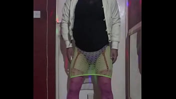 i want to toast all my viewers and wish them a happy new year for 2024