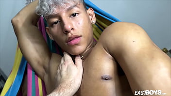 Exclusive Casting - Nathan Hughes