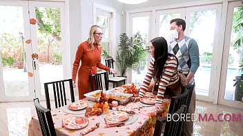 Thanksgiving (A Time For Freeuse Family To Cum Together)