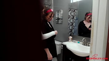 Black Friday Bust with Riley Nixon, Scarlett Mae and Tyler Cruise