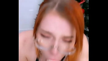 C&oacute_mo le gusta jugar con su juguete