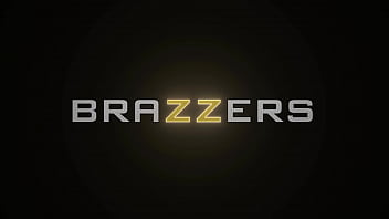 Living Rough With Chloe Surreal.Chloe Surreal / Brazzers  / stream full from www.zzfull.com/acr