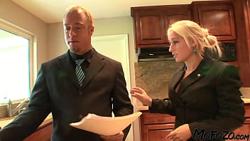 MOFOZO.com - Blonde Amateur Gets The Cum On Her Ass