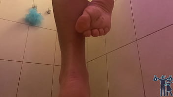 Gravei meu banho pro meu colega de trabalho tarado, ser&aacute_ que ele vai gostar?