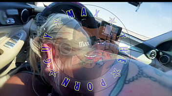 PIPS3E3: SYDNEY MAKES ME BLOW A HUGE LOAD IN HER MOUTH IN THE STAIRWELL!