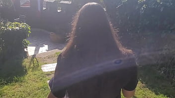 Fui expulsa do castelo por usar quarto da rainha para