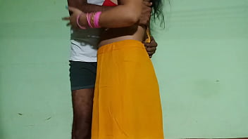 भाई की सेक्सी साली को पकड़ कर क्या चोदा है तेरे भाई ने।