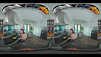 VIRTUAL PORN - A Bit More Than Breakfast With Your Girlfriend Sera Ryder