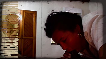 PU KE QUEEN ... I LOVE HOT STOMACH JUICE ON MY MEAT....