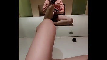 【伪娘】在镜子前面手冲高潮