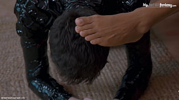 Hot twink turned into kinky fuck toy!