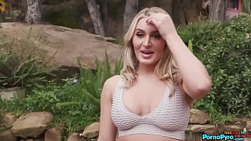 Jogging Girl Ella Reese Cheats On BF With Black Stranger Jovan Jordan