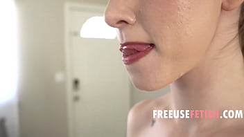 Stepsis Lets My Classmate Free Use Her